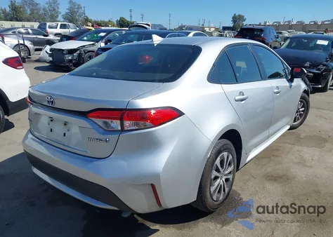 2022 Toyota Corolla Hybrid Le z USA, uszkodzony, nr VIN JTDEAMDE8NJ051697
